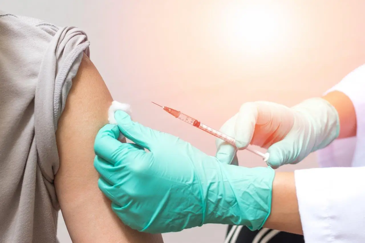 Protecting Dubai — One Tetanus Shot at a Time Life Aid